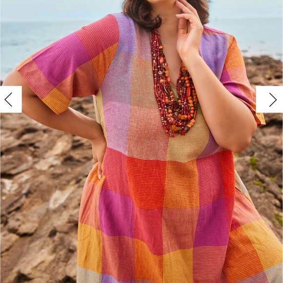 Linen Check Dress - Picture 10 of 10